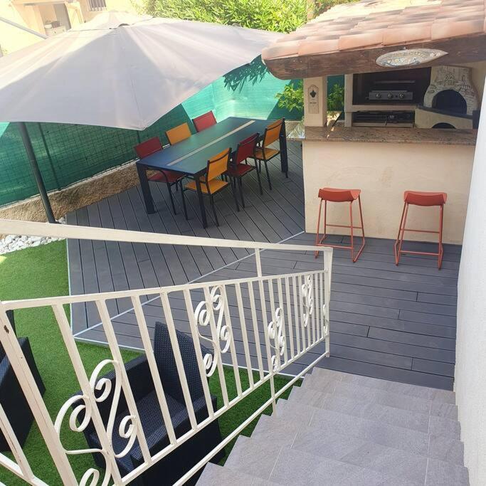 Joli Haut De Villa 3 Chambres Climatise Avec Jacuzzi Маринян Екстериор снимка