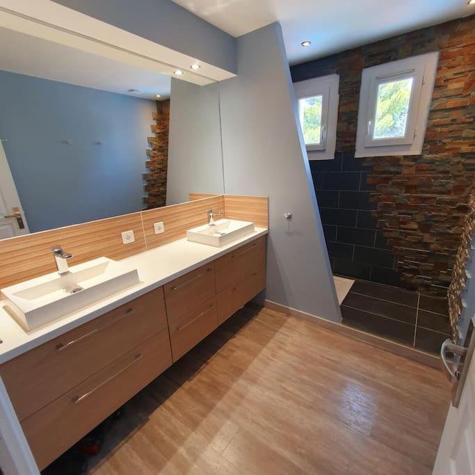 Joli Haut De Villa 3 Chambres Climatise Avec Jacuzzi Маринян Екстериор снимка