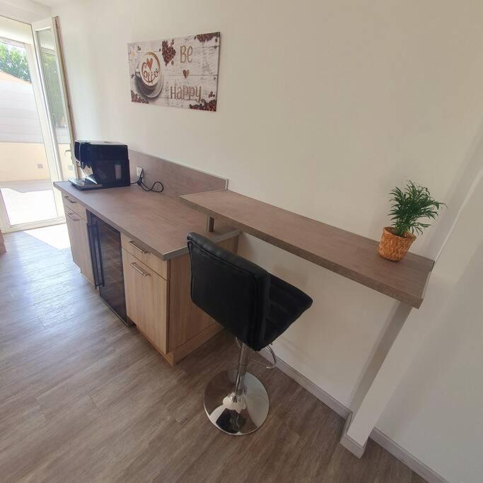 Joli Haut De Villa 3 Chambres Climatise Avec Jacuzzi Маринян Екстериор снимка